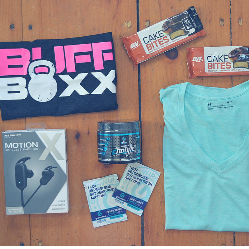 BUFFBOXX is on the blog and I'm unboxing the November Box in this awesome review!