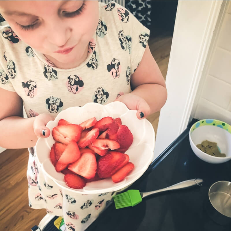 Baking with Kids Low Carb Strawberry Dessert Pizza