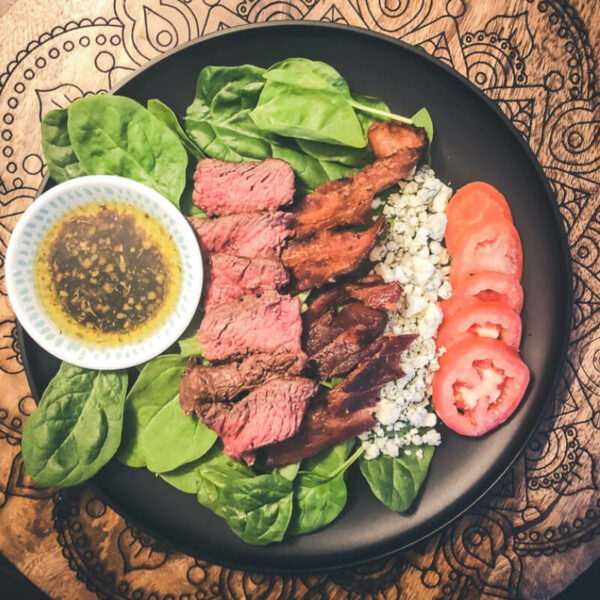 Spinach, Bacon and Blue Cheese Steak Salad with homemade Balsamic Dressing