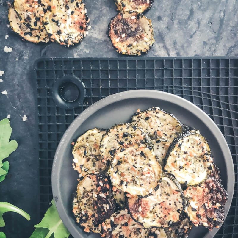 Oven-Baked Everything But the Bagel Zucchini Chips